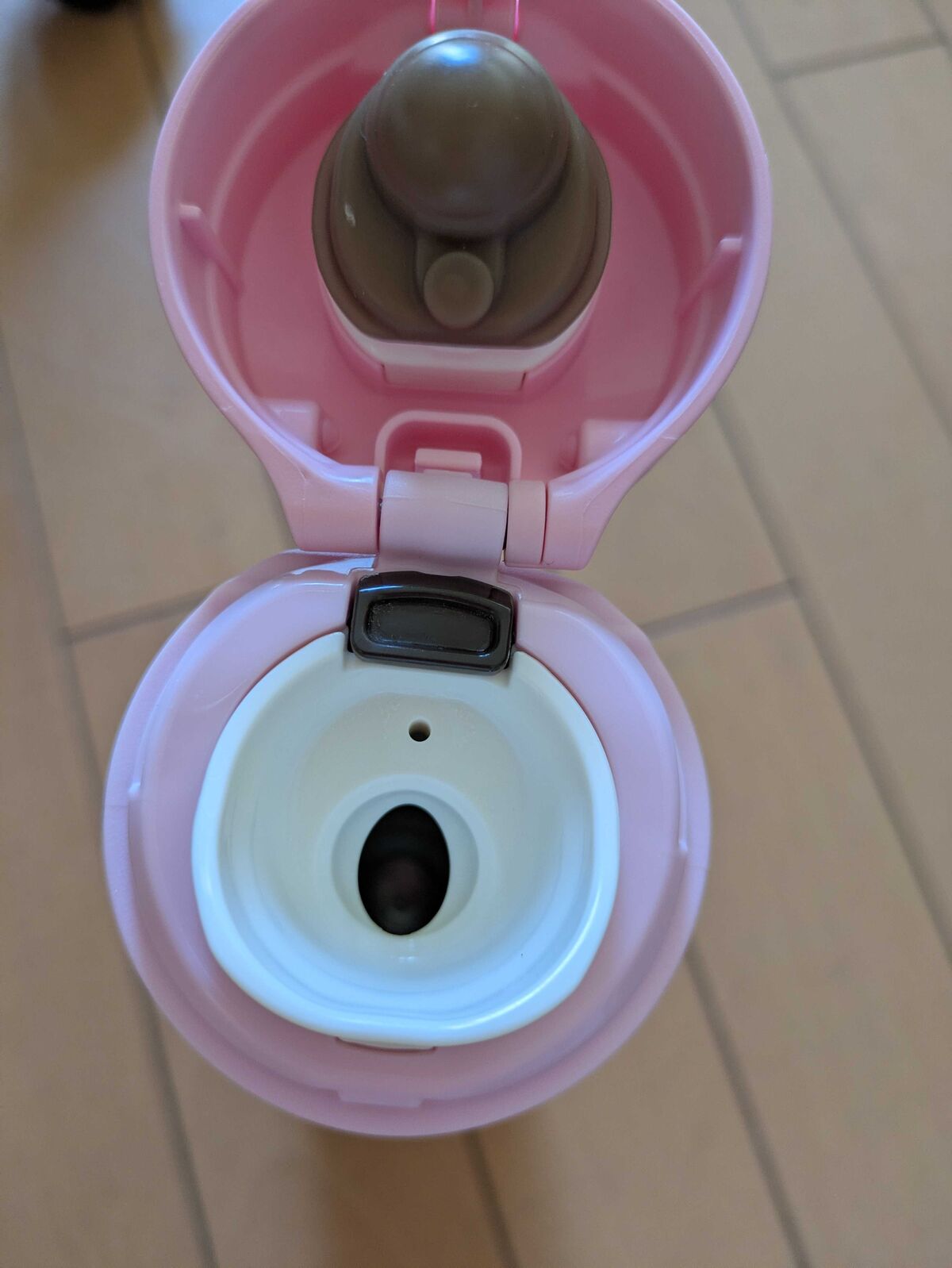 開けたところの飲み口