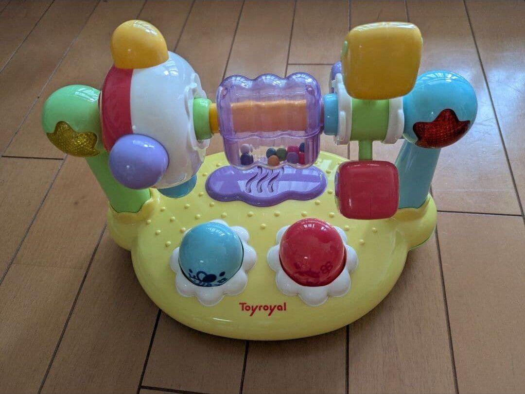 トイローヤル まわしてクルクルサウンドの正面